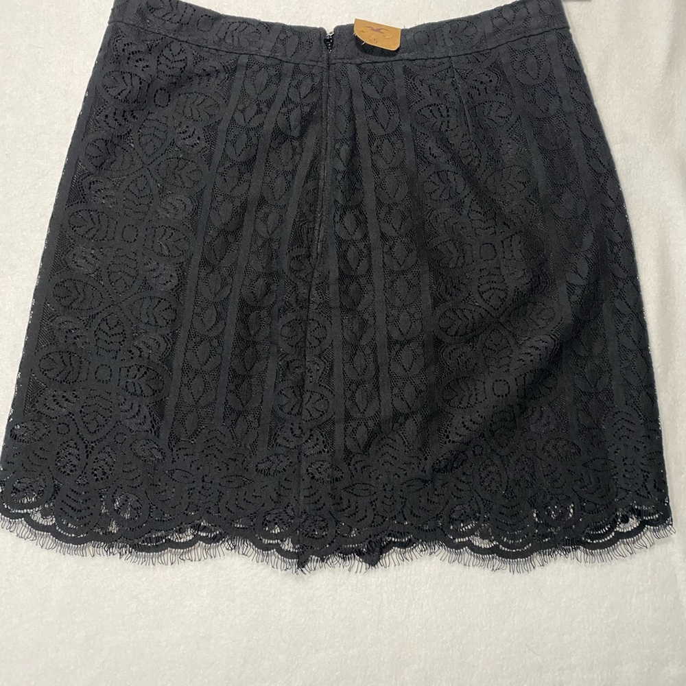 2/$30 NWT American Eagle Black Lace Overlay Zip Up Mini Skirt Size 5 #0719 - Picture 3 of 9